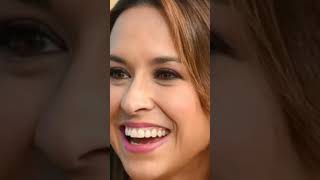 Lacey Chabert Gushes About Lindsay Lohan [upl. by Coben]