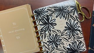 2025 Custom Happy Planner Classic Review ‘Charming Blooms’ – Is It Worth It [upl. by Idalia42]