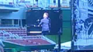 Billy Joel tries to fix a piano in front of 40000 [upl. by Granoff222]