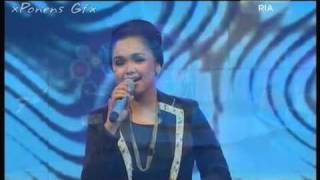 Siti Nurhaliza  Gubahanku live [upl. by Lira]