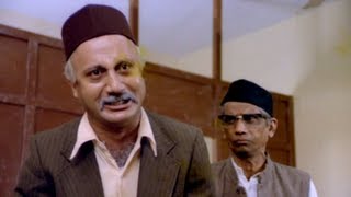 Anupam Kher Reacts On The Corrupt System  Custom Department Superhit Scene  Saaransh [upl. by Alley]