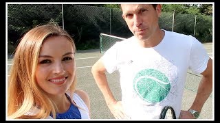 TENNIS LESSON FROM TIM HENMAN  Niomi Smart [upl. by Shanley]