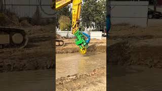 excavator everyone this is an excavator silt pump hydraulic JCB video m016 [upl. by Annahc]