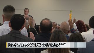 117 people become US citizens during ceremony in Albuquerque [upl. by Edivad]