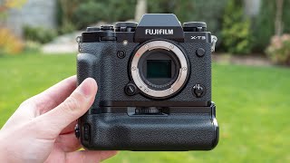 Fujifilm XT3 Review  APSC Strikes Back  Fuji XT3 [upl. by Garihc637]