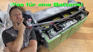 LithiumIonenAkkumulator als Starterbatterie im BMW Noch ist es ein seltener Anblick [upl. by Rosenstein95]