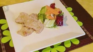 Scaloppine di Maiale al Vino Bianco  Ricetta Veloce [upl. by Ylrahc]