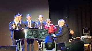 Elimelech Fishman Singing with Yerachmiel Begun at a Miami Boys Choir Sukkos Concert mbcsolo [upl. by Revilo673]