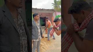 ଚତୁରତା ସହ ମୁଣ୍ଡ ଖଟେଇବା 🤣🤣🤣 kgfsantu newpost comedy funny trending ytshorts shortscomedy [upl. by Annaej464]