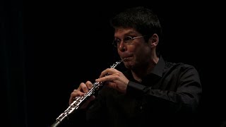 J Haydn  Oboe Concerto  Christoph Hartmann [upl. by Ailero]