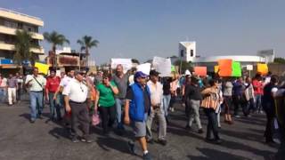 Se refuerza manifestación contra el “gasolinazo” en La Minerva [upl. by Airbmak]