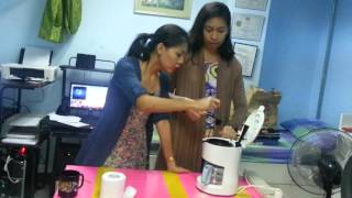 How to brewed coffee using philips coffee maker [upl. by Eniamsaj852]