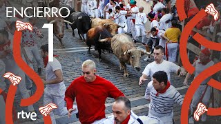 PRIMER ENCIERRO de San Fermín 2022  Toros de Joaquín Núñez del Cuvillo [upl. by Llezniuq676]