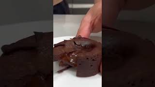 fondant au chocolat au cœur coulant 😋shorts [upl. by Enaht]