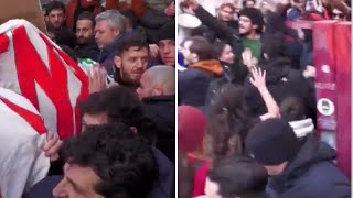 Tensioni alla manifestazione pro Palestina alla Sapienza gli studenti forzano il blocco ed [upl. by Celia]