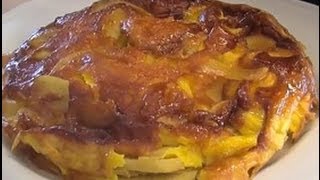 Dolce BUONISSIMO Clafoutis di mele caramellateuChefTV [upl. by Yanal592]