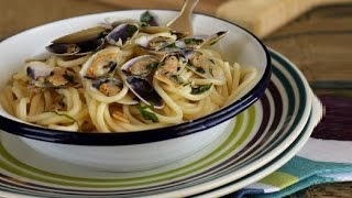 Pasta con le Telline Ricetta semplice e veloce [upl. by Ggerk282]