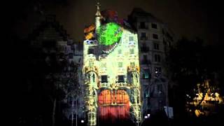 Drakcelona  Casa Batlló  Alegoria sobre el drac i St Jordi [upl. by Eliseo]