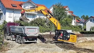 Sachen gibts Bagger und Sattelkipper auf der Baustelle [upl. by Atikcir]