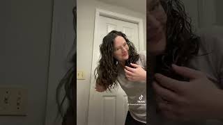 Wavy hair routine and first impression of Umberto Giannini scrunching jelly [upl. by Teddie197]