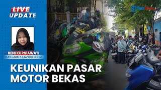 Potret Hari Kamis di Amuntai Hulu Sungai Utara Ratusan Motor Bekas Berjejer di Bahu Jalan [upl. by Caines415]