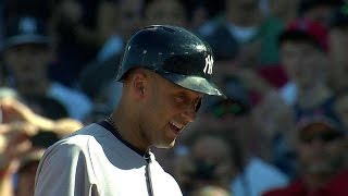 Derek Jeter exits to an ovation after final atbat at Fenway Park [upl. by Anabahs]