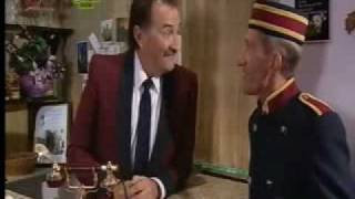 ChuckleVision  Bedlam and Breakfast 1 of 2flv [upl. by Pricilla812]