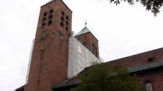 NÜRNBERGLICHTENHOF N Ev GustavAdolfGedächtniskirche  Kurzes Vollgeläute [upl. by Akialam]