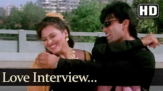 Love Interview  Suneil Shetty  Shilpa Shirodkar  Raghuveer  Hindi Song [upl. by Eceerehs705]