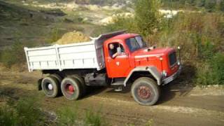 Magirus Deutz kämpft sich den Berg hoch [upl. by Knobloch]