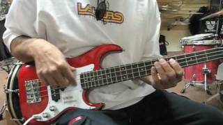 Samick G Bennett Corsair Bass [upl. by Eelyrehc]