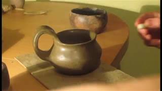 Burnishing a small thracian mug [upl. by Casi78]