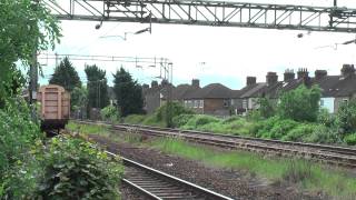 66110 on 6L98 MOD Didcot Tc to Shoeburyness Mod at Barking [upl. by Lyrad660]