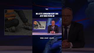 Die Letzte Generation klebt sich jetzt noch fester an  heuteshow shorts [upl. by Ingeberg]