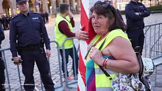 Manifestacja policji – czy protest coś zmieni  Newsweek Opinie [upl. by Ahsinrad]