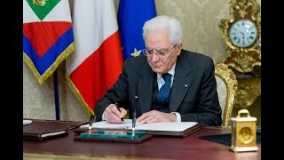 Il Presidente Mattarella ha firmato il decreto di scioglimento delle Camere [upl. by Buschi]