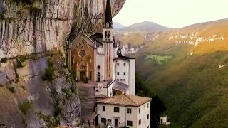 Sospeso tra cielo e terra il Santuario della Madonna della Corona una meraviglia tutta italiana [upl. by Erialcyram]