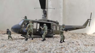 Revell Germany UH1D Huey Gunship Model Kit amp Action figures Toy soldiers [upl. by Ueih]