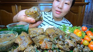 Authentic Village Style Pounded Perilla seeds Smoked Pork Snails And Sichuan leaves Curry [upl. by Sarid514]