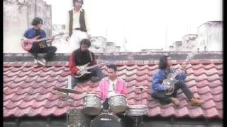 EYE  Izinkan Selamanya Namamu Dihati Official Music Video [upl. by Karlise899]