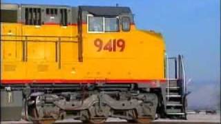 Union Pacific C418W Dash9s Diesel Locomotive Going 70mph [upl. by Hillell350]