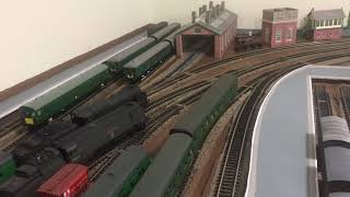 Steves Trains Online  Playlist  0002  05  Southern Region Model Railway in the spare bedroom [upl. by Aiuqenehs447]