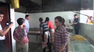 Sandy Daza at the Panciteria de Lipa Miki Factory [upl. by Naujtna]