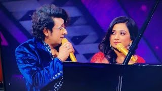 Shreya Ghoshal amp Sonu Nigam  Soniyo  Evergreen Duet Performance  Indian Idol 14 Grand Finale [upl. by Aliuqaj]