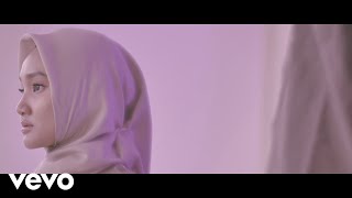 Fatin  Hanya Mimpi Official Music Video [upl. by Einnek]