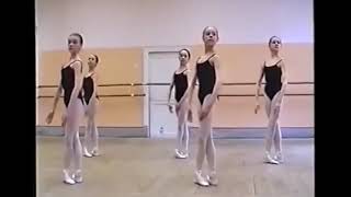 Método Vaganova 2 série  Saltos  Sissone fermé [upl. by Derinna]