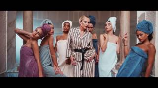 Patricia Kaas  Madame Tout Le Monde Clip Officiel [upl. by Edouard]