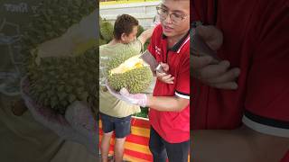 The most famous durian master in Malacca [upl. by Piers]