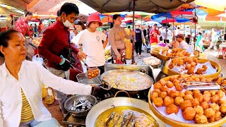 Best Cambodian Street Food  Khmer Fried Cake Donut Youtiao Durian Palm Fruit Dessert amp More [upl. by Pearla]