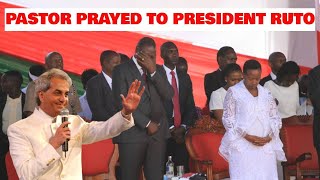 MAN OF GODPASTOR BENNY HINN PRAYING TO PRESIDENT RUTO AND HER SPOUSE CRUSADE NYAYO STADIUM [upl. by Dorothi911]